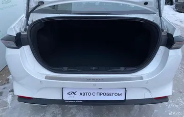 Купить Kaiyi E5 Белый 1.5T CVT 2WD от 1750000 ₽. в Самаре